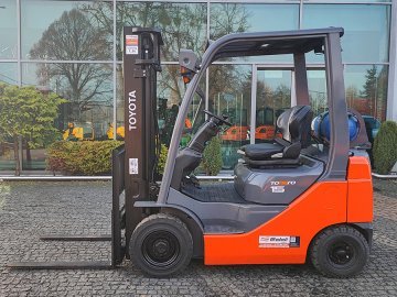 Wózek widłowy Toyota 02-8FGF15