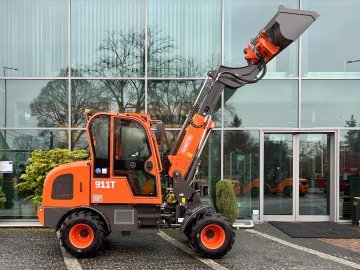 Ładowarka kołowa teleskopowa Günstig 911T