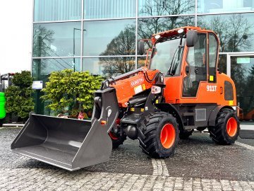 Ładowarka kołowa teleskopowa Günstig 911T