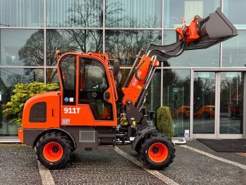 Ładowarka kołowa teleskopowa Günstig 911T