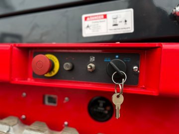 Elektryczny podest nożycowy gąsienicowy Günstig HC0507E | 4.5|6.5 m