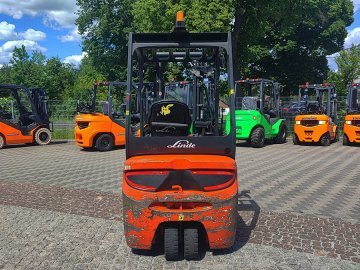 Wózek widłowy elektryczny Linde E16C