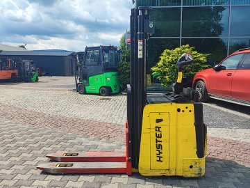 Wózek elektryczny podnośnikowy z podestem Hyster S1.5S IL