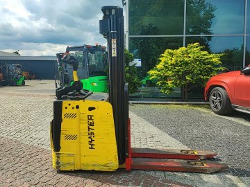 Wózek elektryczny podnośnikowy z podestem Hyster S1.5S IL