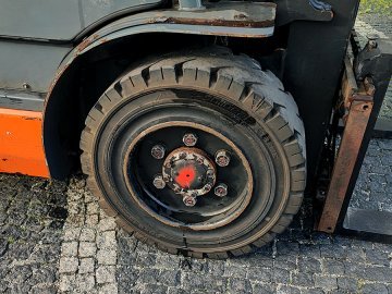 Wózek widłowy Toyota 02-8FGF30