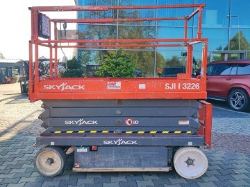 Zwyżka podnośnik nożycowy Skyjack SJIII-3226