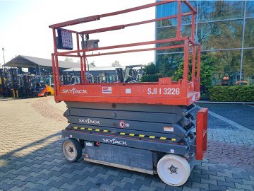 Zwyżka podnośnik nożycowy Skyjack SJIII-3226