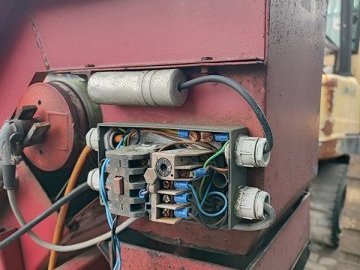 Podajnik taśmowy do workowania TONG Podajnik taśmowy