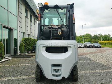 Nissan P1D1A18LQ 1,8 t