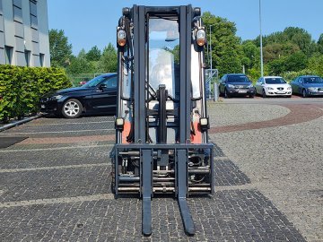 Wózek widłowy elektryczny Linde E16PH-02