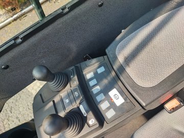 Wózek widłowy Jungheinrich TFG 430s