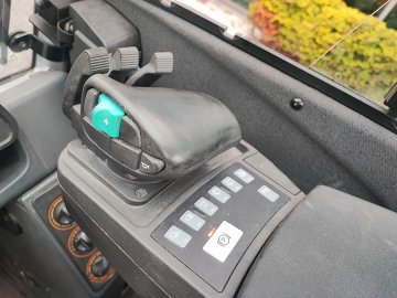 Wózek widłowy Jungheinrich DFG 320s