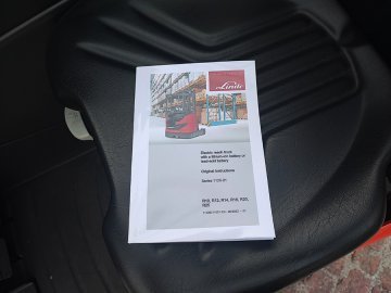Wózek widłowy elektryczny wysokiego podnoszenia Linde R14-01