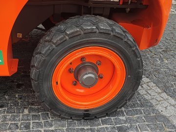Wózek widłowy terenowy Ausa C 500 H