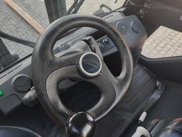 Wózek widłowy Linde H45T-02