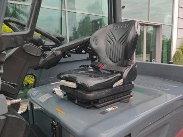 Wózek widłowy elektryczny Toyota 8FBMT40