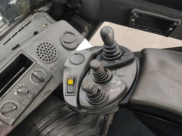 Wózek widłowy Linde H50T-01