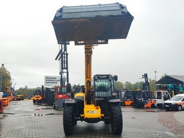 Ładowarka teleskopowa JCB 541-70