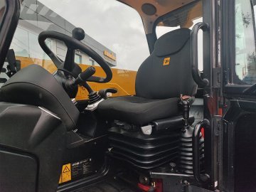 Ładowarka teleskopowa JCB 541-70