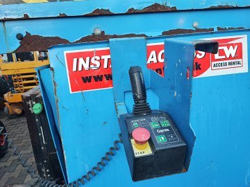 Podest roboczy terenowy zwyżka nożycowa Genie GS4069 BE 2WD
