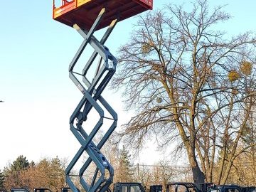 Podest roboczy, zwyżka nożycowa terenowa Skyjack SJ6826RT