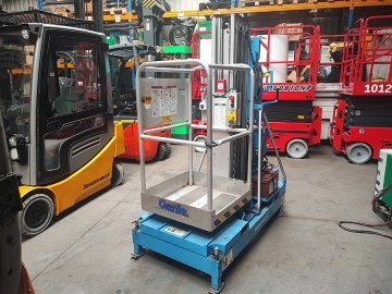 Przesuwny podnośnik osobowy Genie IWP-25S