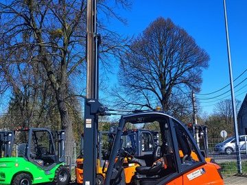Wózek widłowy Linde H30D-02