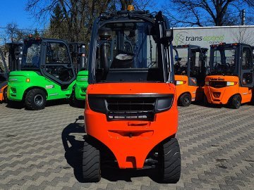 Wózek widłowy Linde H30D-02