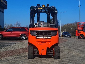 Wózek widłowy Linde H20T-02/600