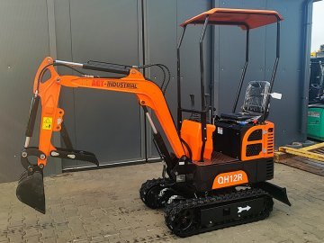 Minikoparka gąsienicowa AGT QH12R