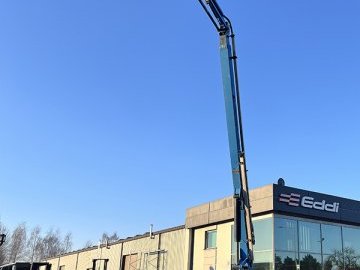 Podnośnik koszowy przegubowy terenowy Genie Z80/60