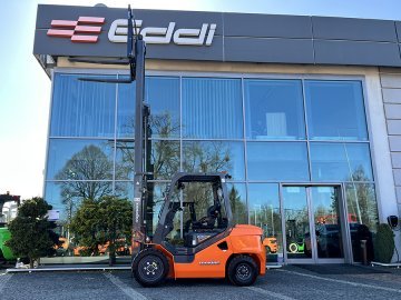 Wózek widłowy Lonking LG30DTX 4,5 m T