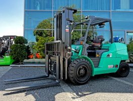 Mitsubishi FG55NT 5500kg 4,7m Triplex