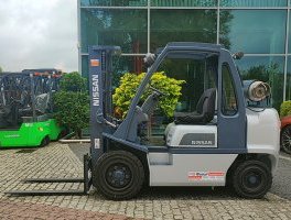 Nissan UGD02A32P0