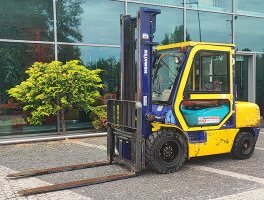 Komatsu FD30T-12