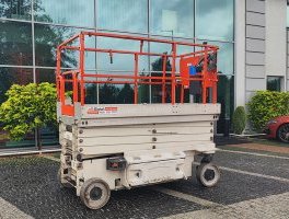 JLG 3246 ES